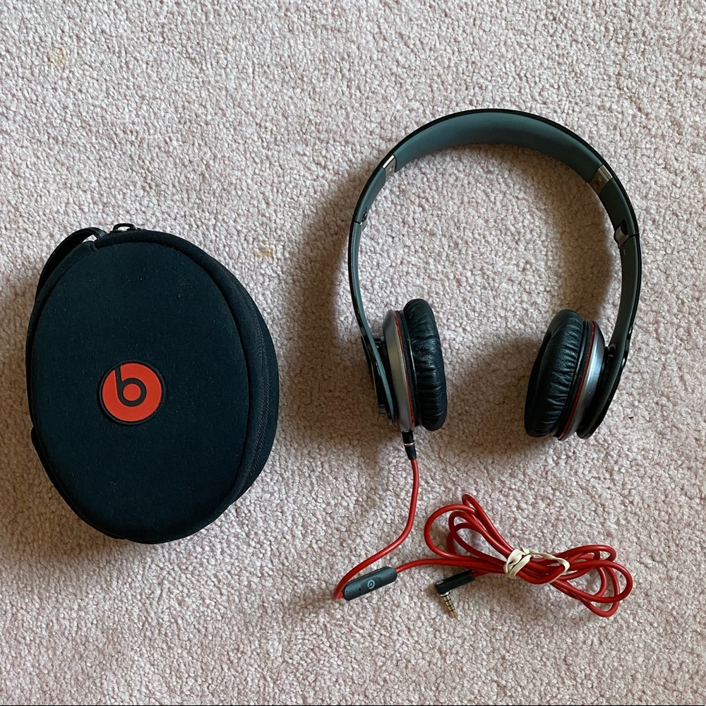 Beats Solo HD On-Ear Wired Headphones